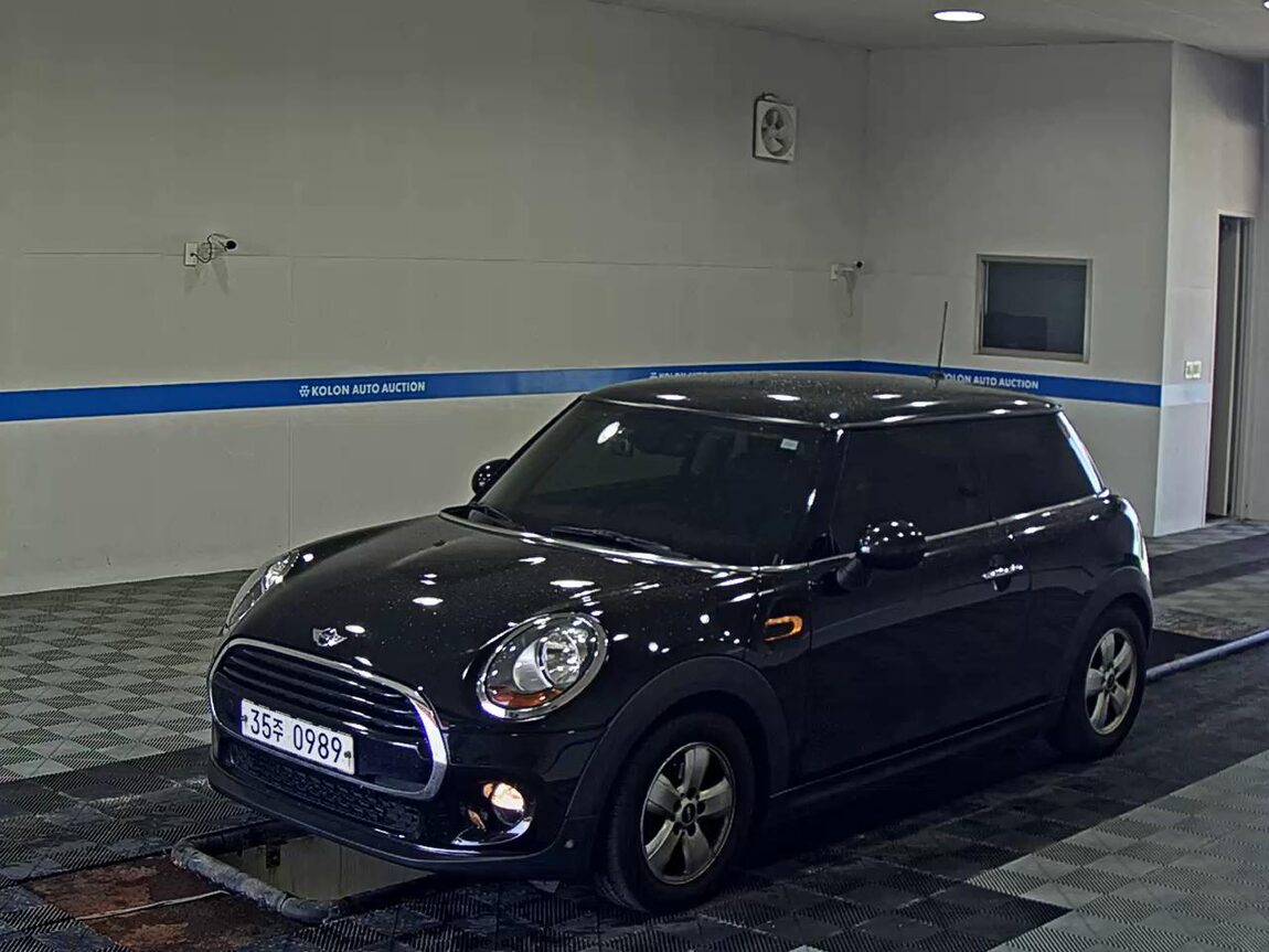 MINI COOPER (3RD GEN) 1.5 2016 - zdjęcie 2