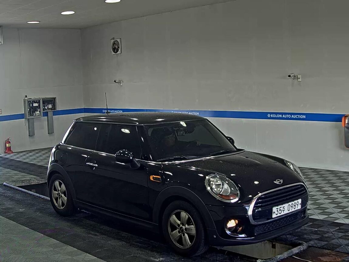 MINI COOPER (3RD GEN) 1.5 2016 - zdjęcie 3