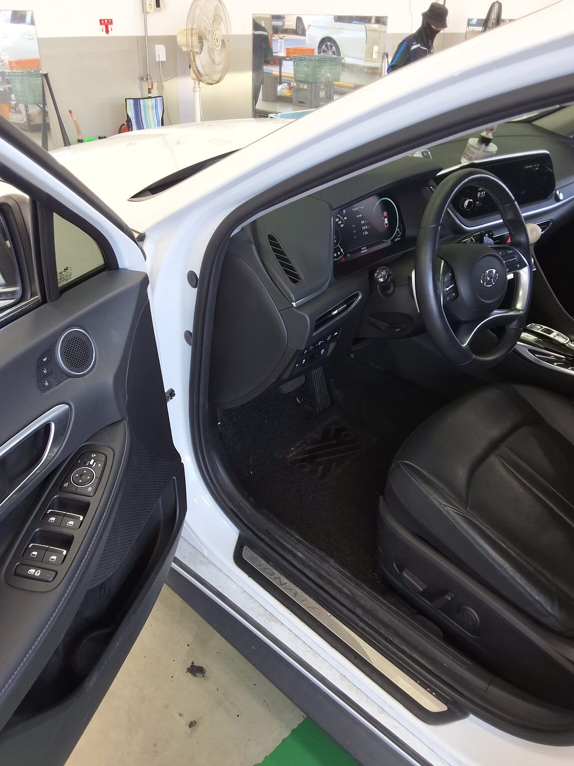 HYUNDAI SONATA (DN8) HYBRID 2.0 HEV PREMIUM PLUS 2022 - zdjęcie 10