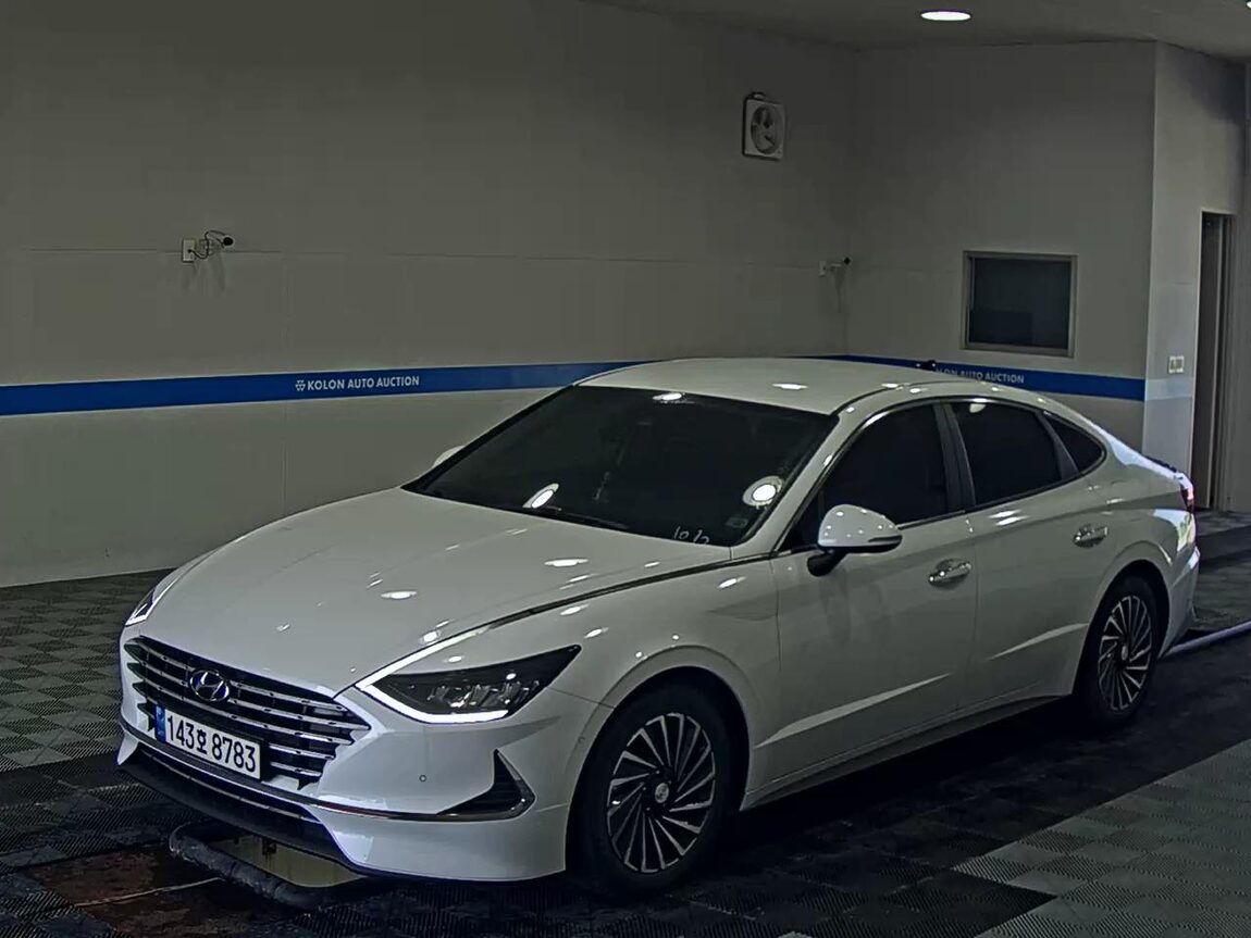 HYUNDAI SONATA (DN8) HYBRID 2.0 HEV PREMIUM PLUS 2022 - zdjęcie 2