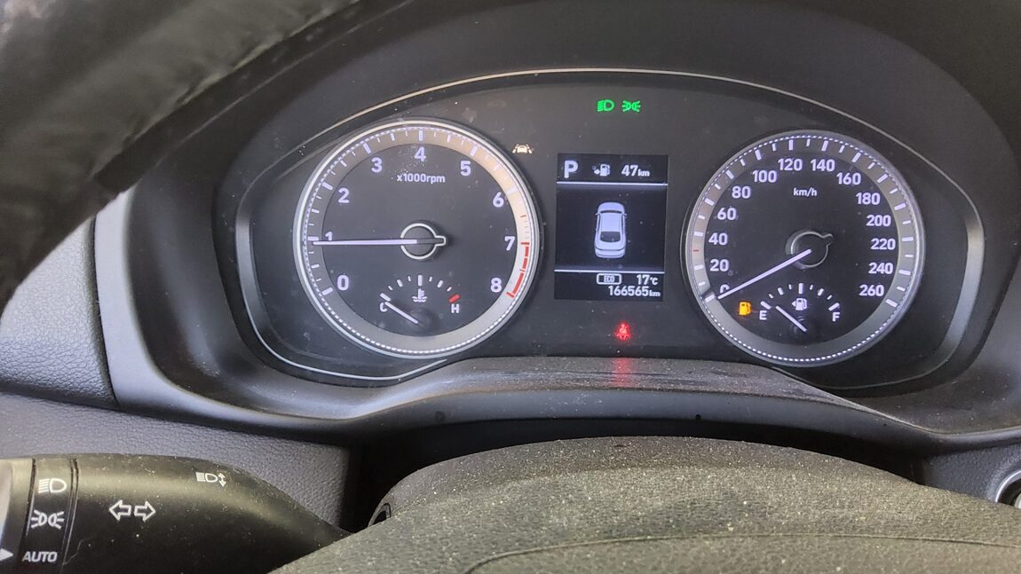 HYUNDAI GRANDEUR IG 2.4 GDi MODERN 2019 - zdjęcie 9
