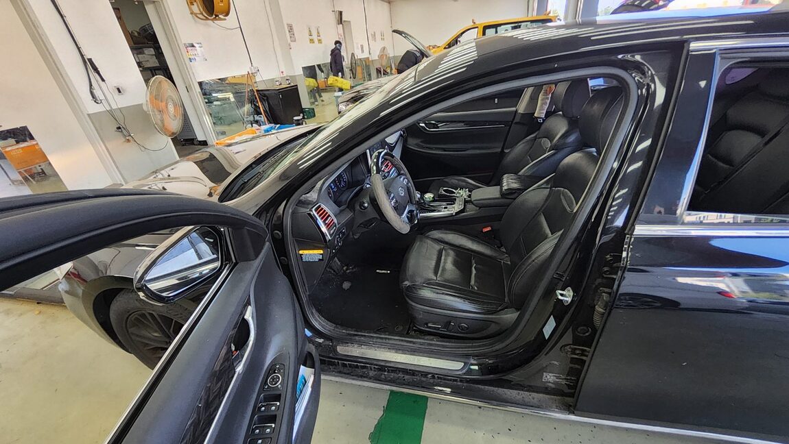 HYUNDAI GRANDEUR IG 2.4 GDi MODERN 2019 - zdjęcie 10