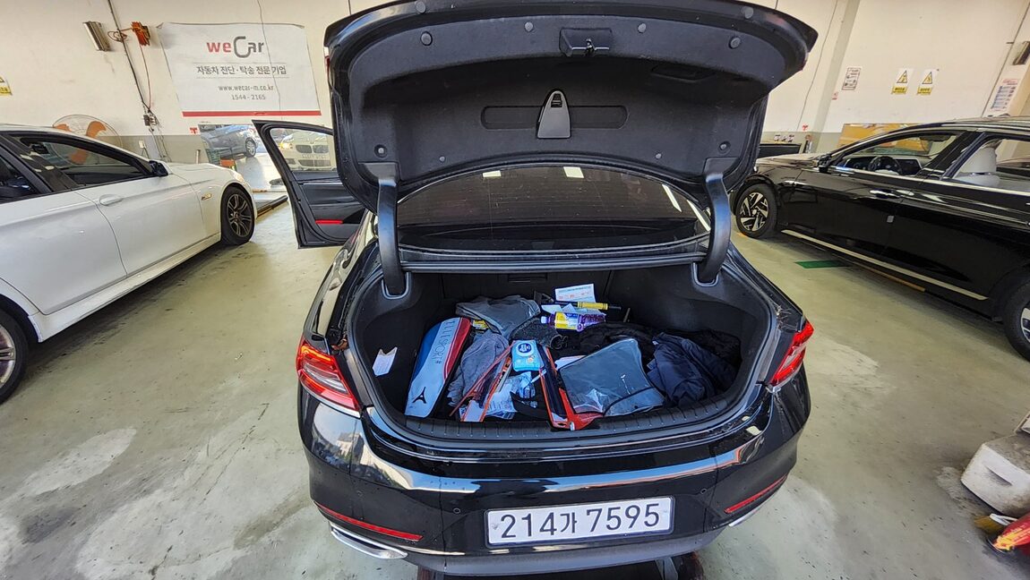 HYUNDAI GRANDEUR IG 2.4 GDi MODERN 2019 - zdjęcie 15