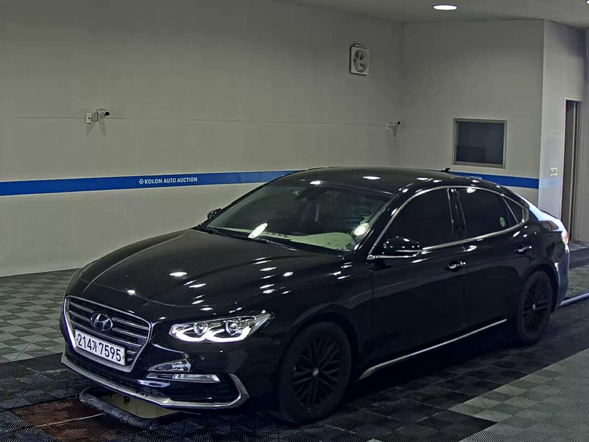HYUNDAI GRANDEUR IG 2.4 GDi MODERN 2019 - zdjęcie 2