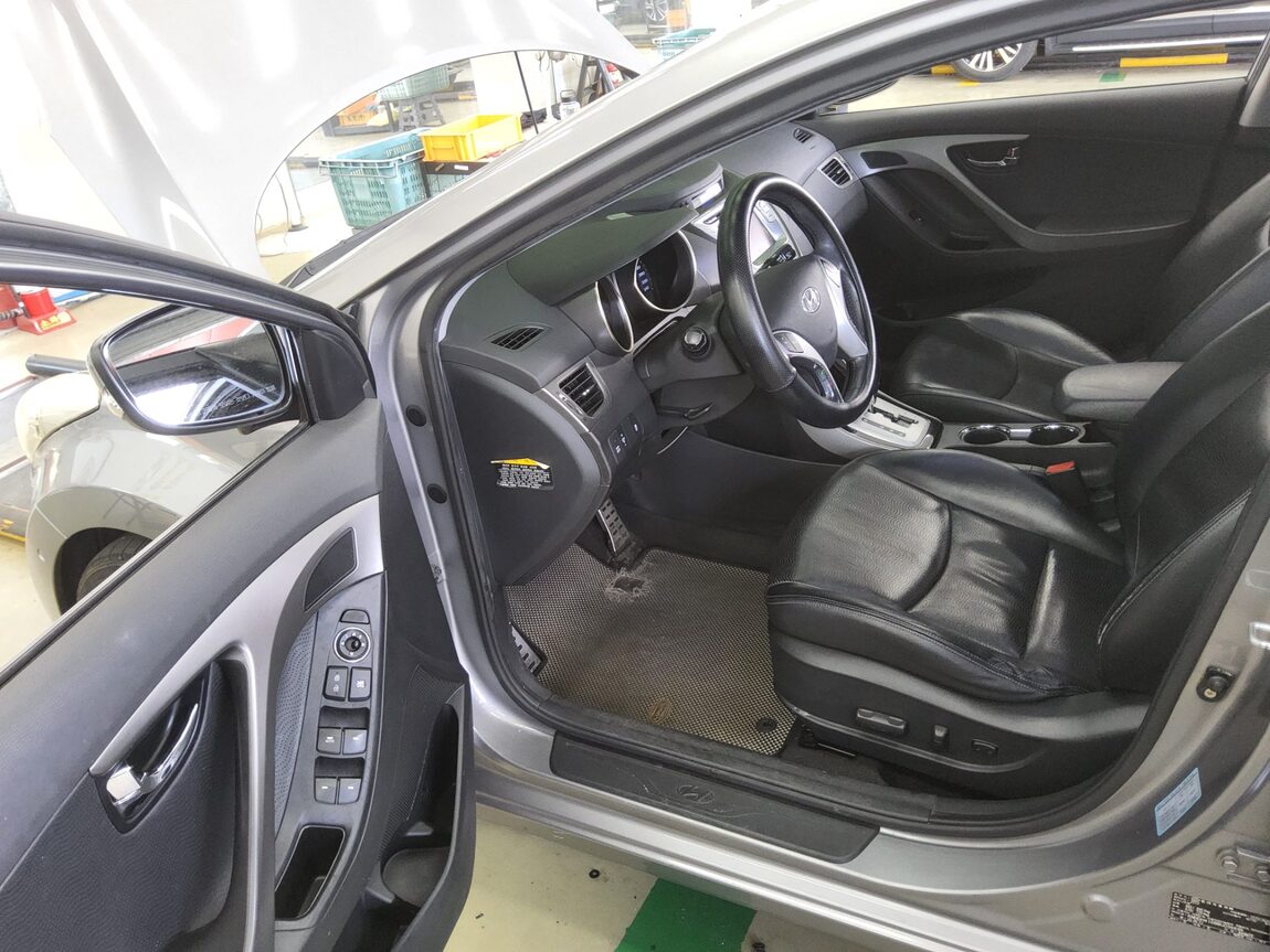 HYUNDAI AVANTE MD M16 GDi TOP 2011 - zdjęcie 10