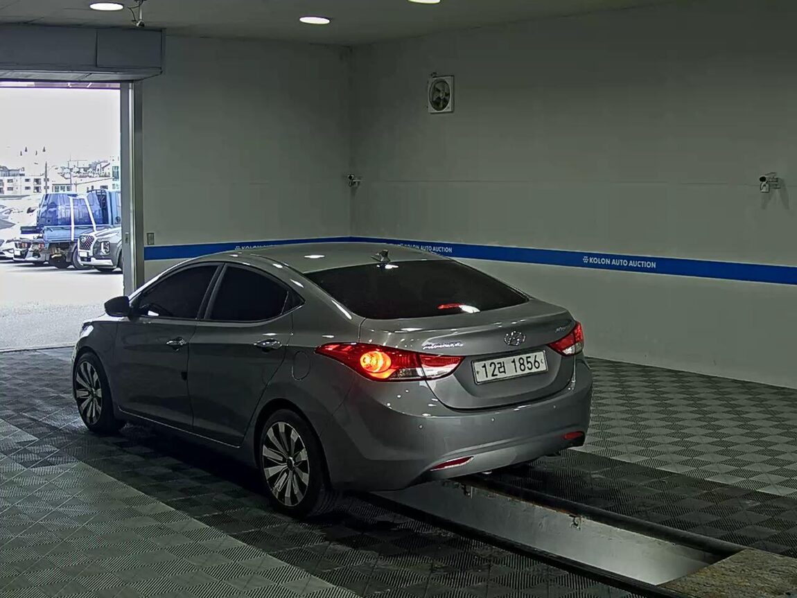 HYUNDAI AVANTE MD M16 GDi TOP 2011 - zdjęcie 6