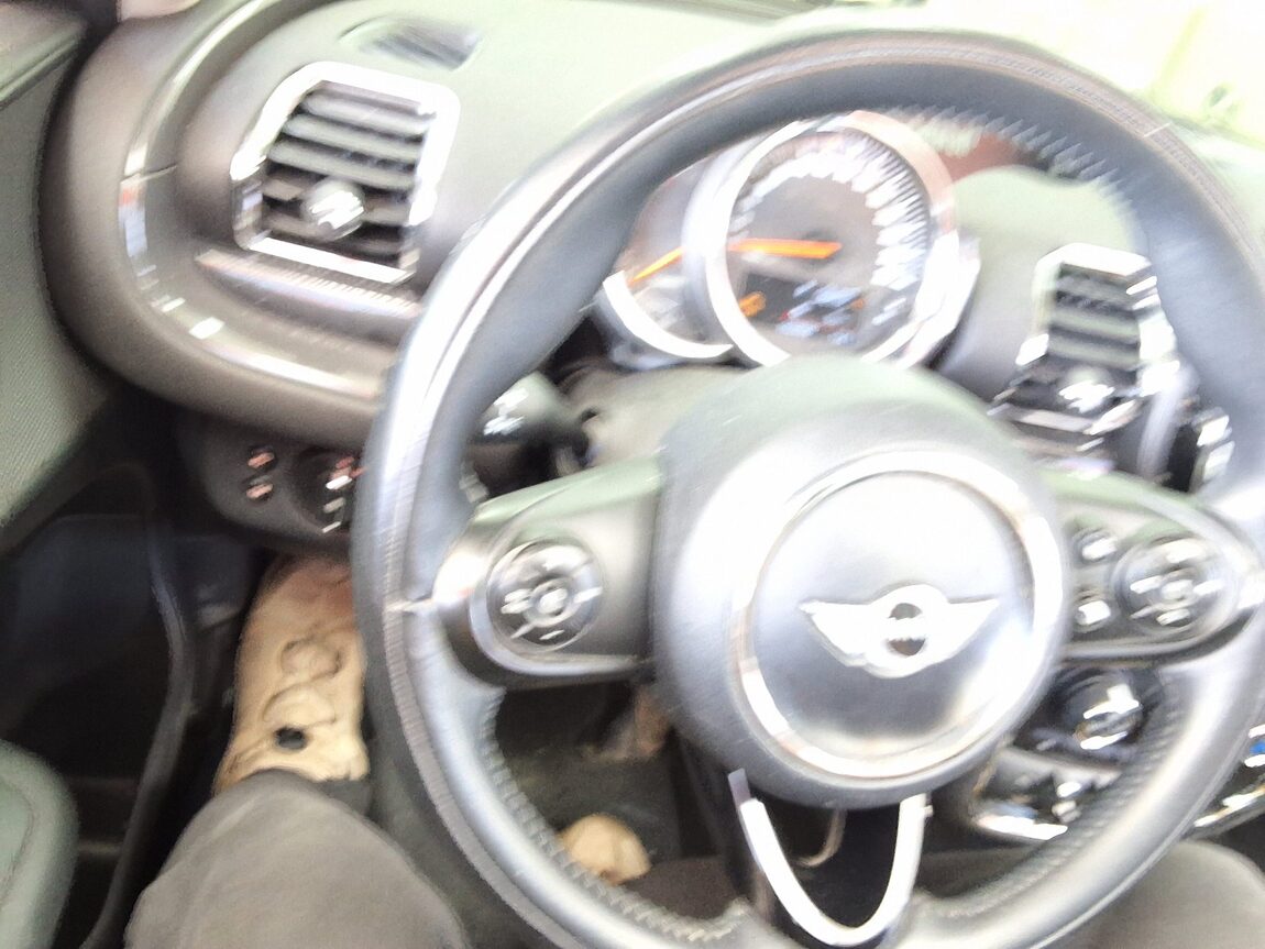 MINI CLUBMAN (2ND GEN) 1.5 2018 - zdjęcie 23