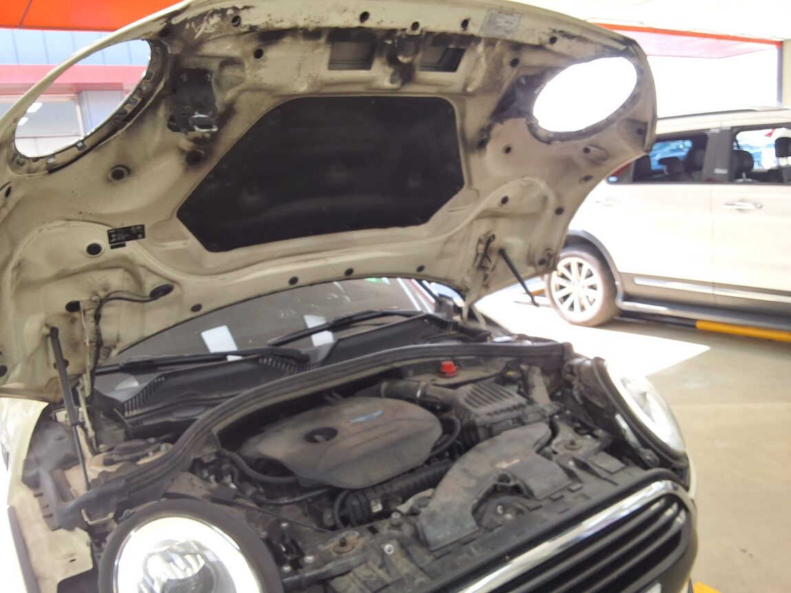 MINI CLUBMAN (2ND GEN) 1.5 2018 - zdjęcie 18