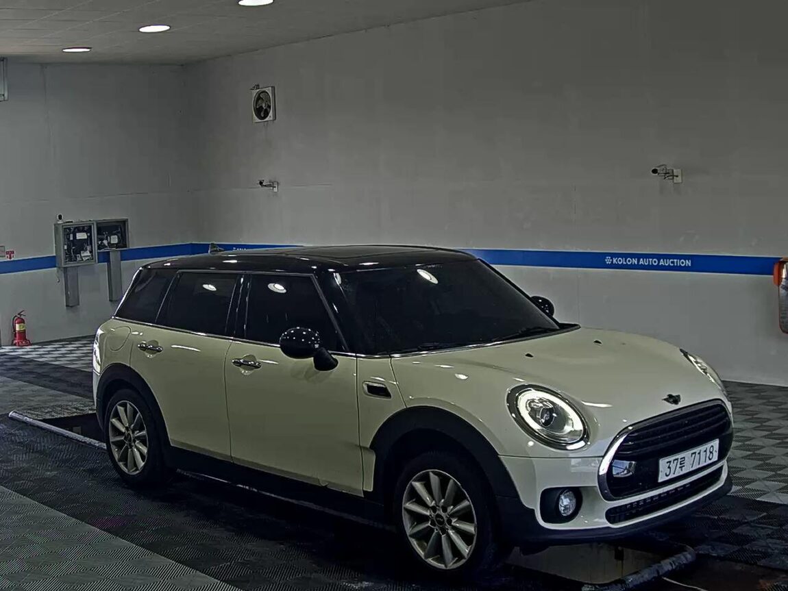 MINI CLUBMAN (2ND GEN) 1.5 2018 - zdjęcie 3