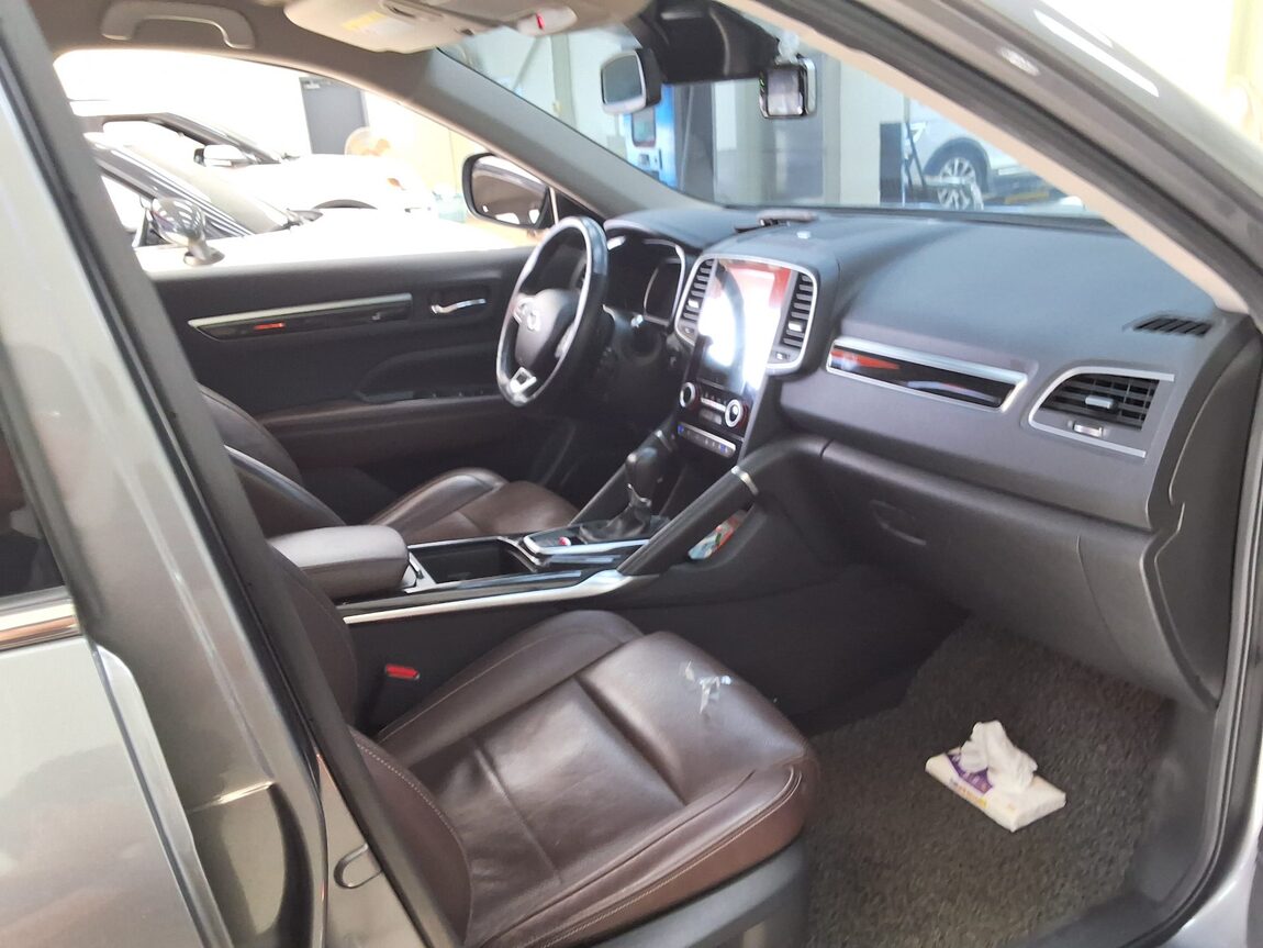 RENAULT (SAMSUNG) QM6 2.0 dCi 2WD RE SIGNATURE 2017 - zdjęcie 15