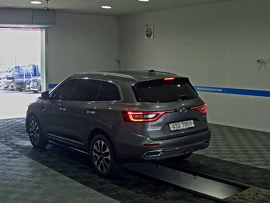 RENAULT (SAMSUNG) QM6 2.0 dCi 2WD RE SIGNATURE 2017 - zdjęcie 6