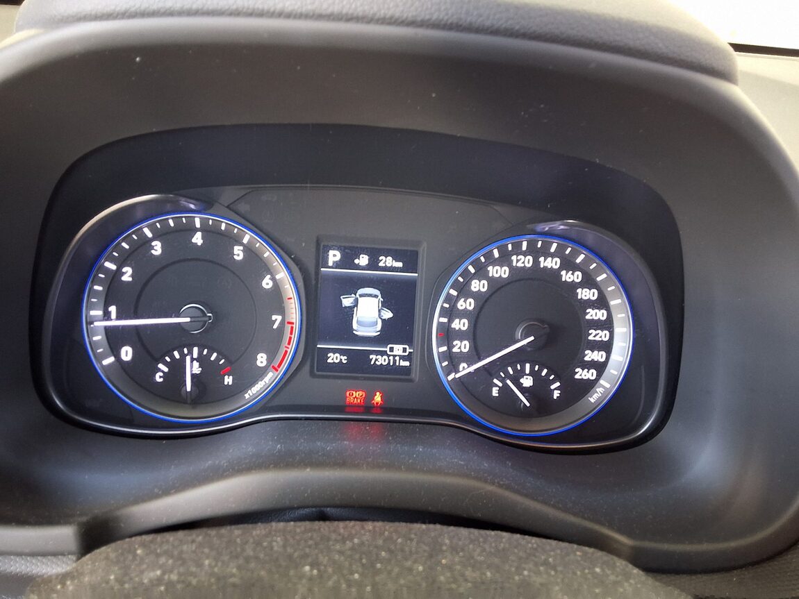 HYUNDAI KONA 1.6 GASOLINE 2WD MODERN TECH 2018 - zdjęcie 9