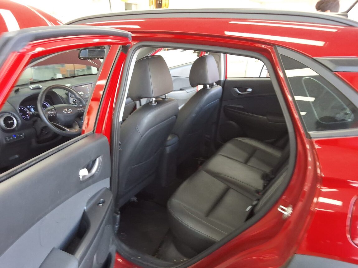 HYUNDAI KONA 1.6 GASOLINE 2WD MODERN TECH 2018 - zdjęcie 12