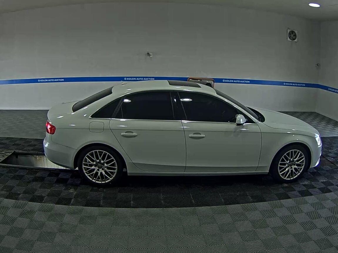 AUDI A4 (4TH GEN) 30 TDI DYNAMIC 2016 - zdjęcie 4