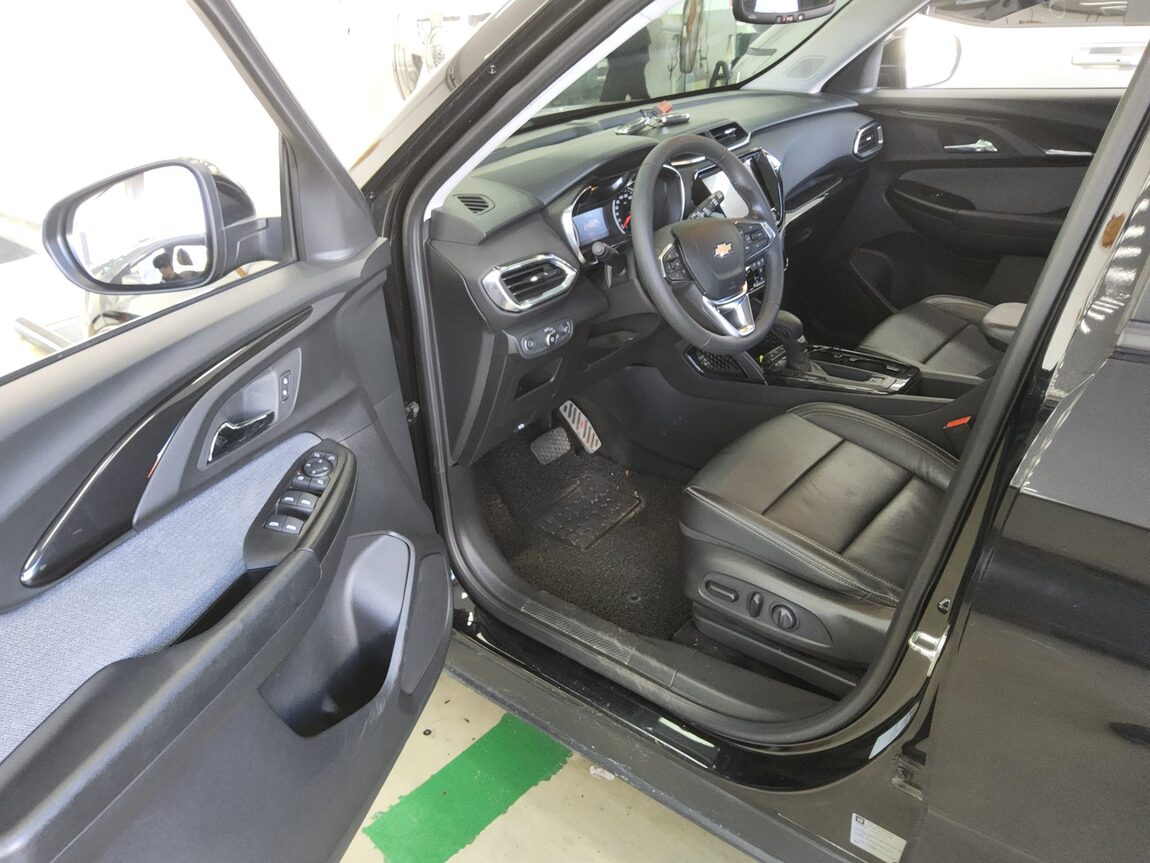 CHEVROLET (DAEWOO) TRAILBLAZER 1.35 GASOLINE PREMIER 2022 - zdjęcie 10
