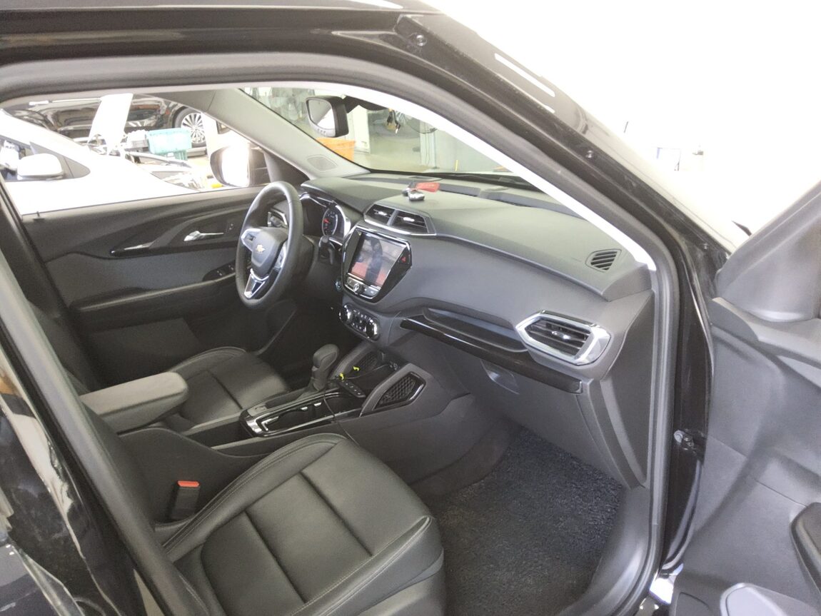 CHEVROLET (DAEWOO) TRAILBLAZER 1.35 GASOLINE PREMIER 2022 - zdjęcie 14