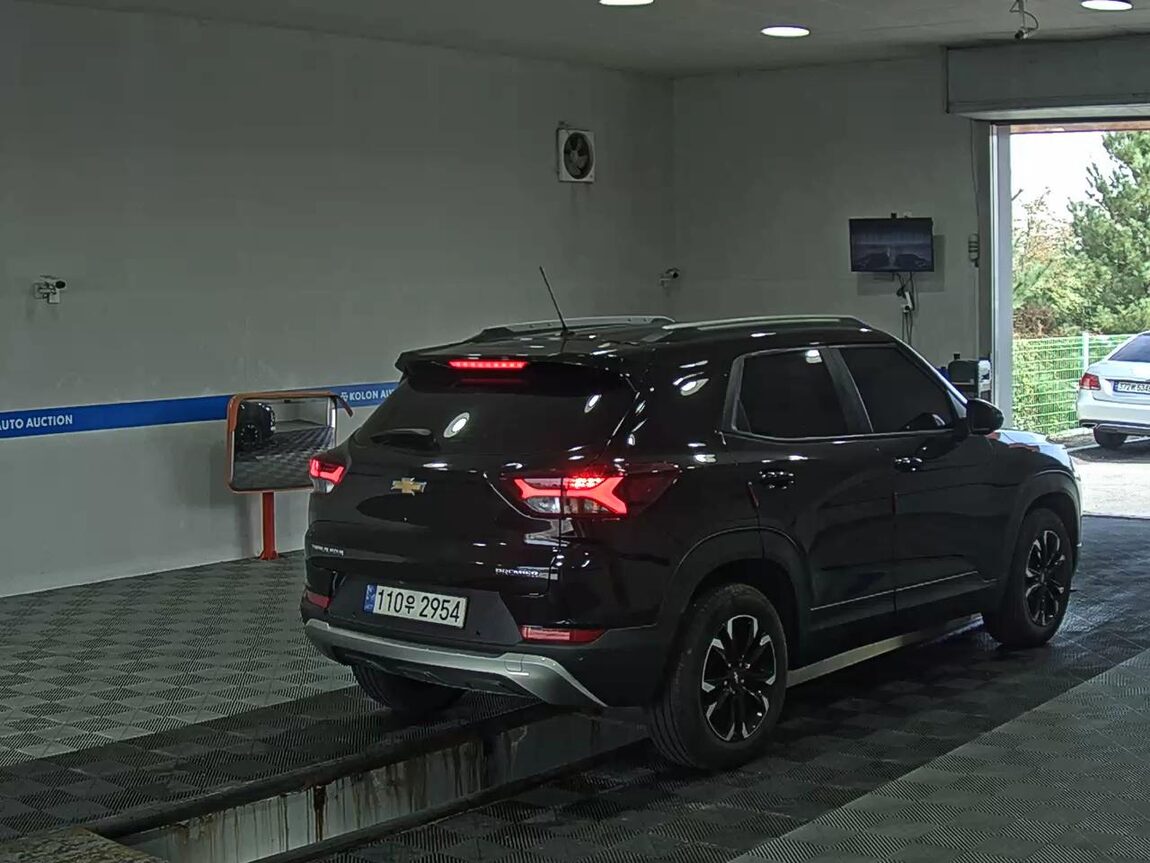 CHEVROLET (DAEWOO) TRAILBLAZER 1.35 GASOLINE PREMIER 2022 - zdjęcie 5