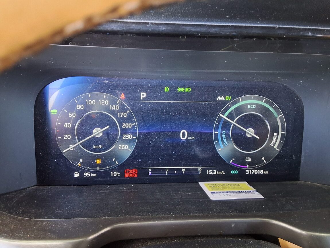 KIA NEW SORENTO HYBRID (MQ4) 1.6 HEV 2WD NOBLESSE 2023 - zdjęcie 9