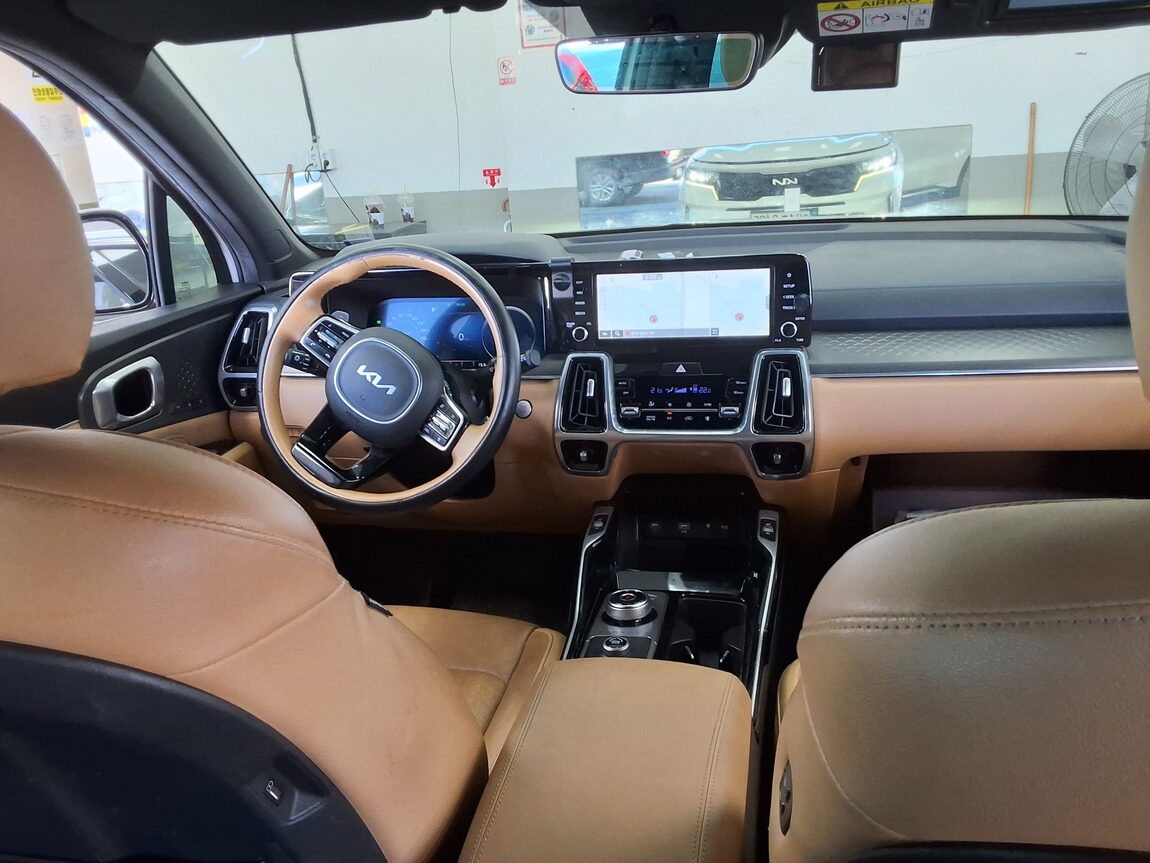 KIA NEW SORENTO HYBRID (MQ4) 1.6 HEV 2WD NOBLESSE 2023 - zdjęcie 11