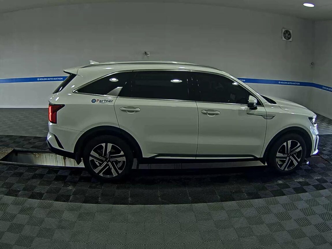 KIA NEW SORENTO HYBRID (MQ4) 1.6 HEV 2WD NOBLESSE 2023 - zdjęcie 4