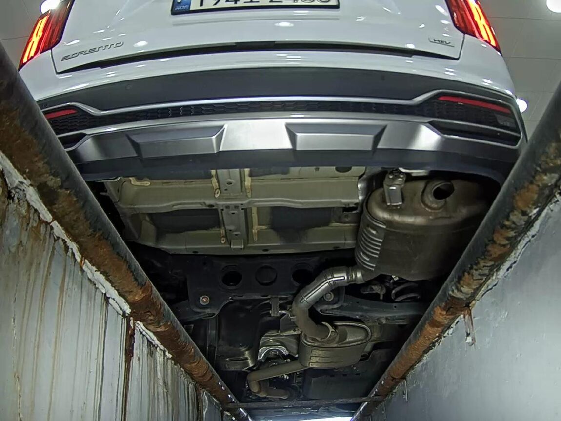 KIA NEW SORENTO HYBRID (MQ4) 1.6 HEV 2WD NOBLESSE 2023 - zdjęcie 8