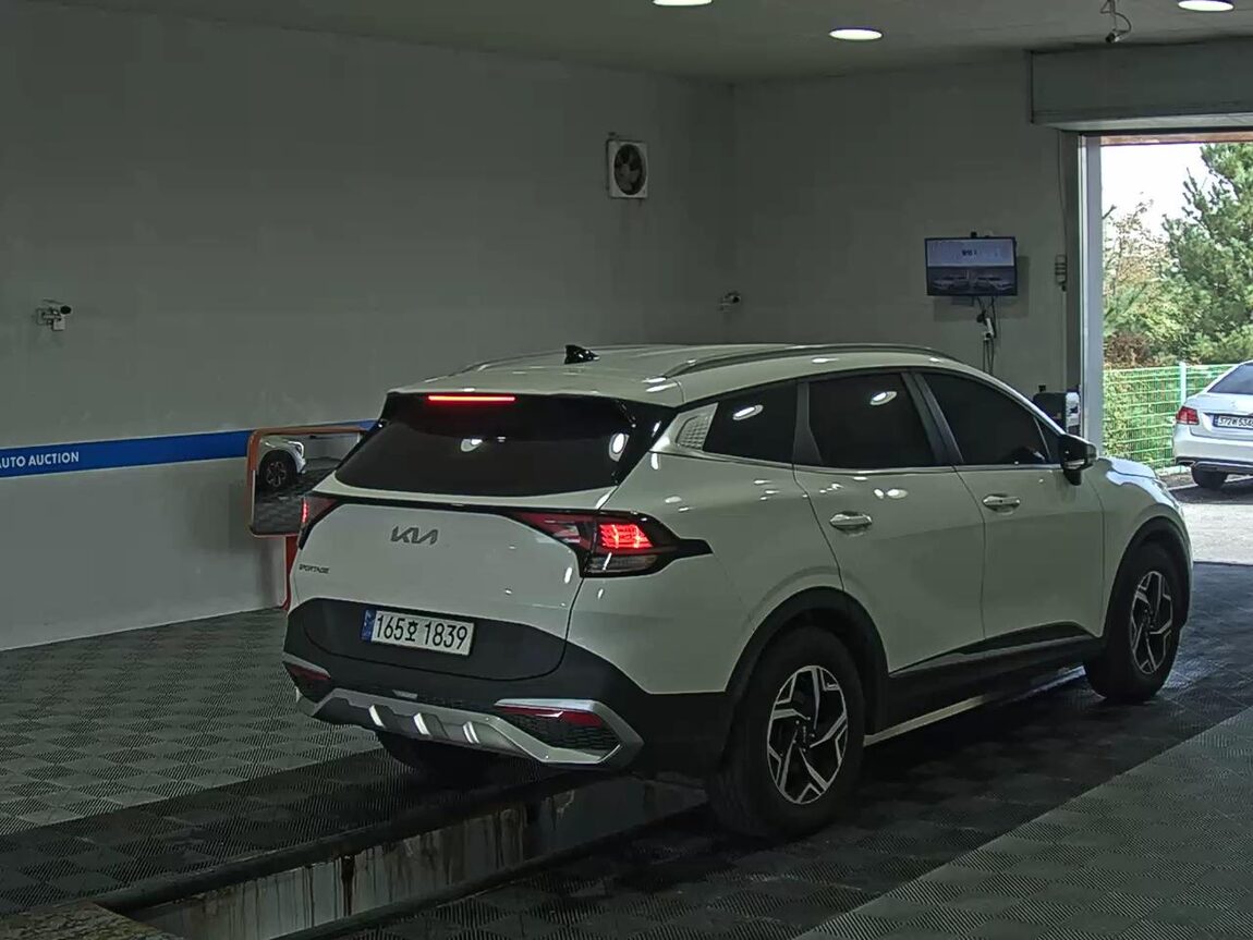 KIA THE ALL NEW SPORTAGE 2.0 DIESEL 2WD PRESTIGE 2022 - zdjęcie 5