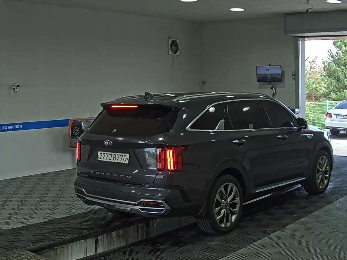 KIA NEW SORENTO (MQ4) 2.2 DIESEL 2WD SIGNATURE 2021 - zdjęcie 5