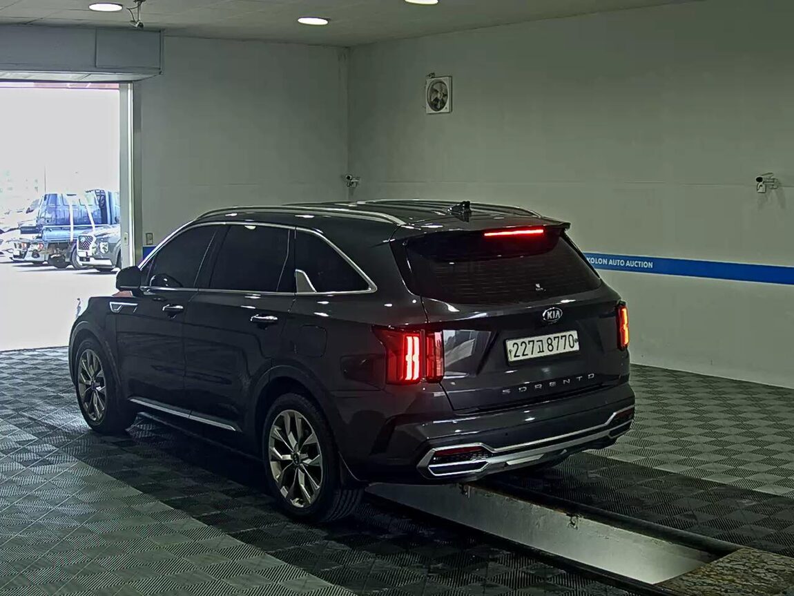KIA NEW SORENTO (MQ4) 2.2 DIESEL 2WD SIGNATURE 2021 - zdjęcie 6