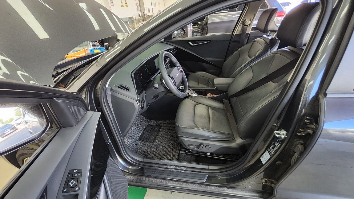 KIA THE ALL NEW NIRO 1.6 HEV PRESTIGE 2025 - zdjęcie 10