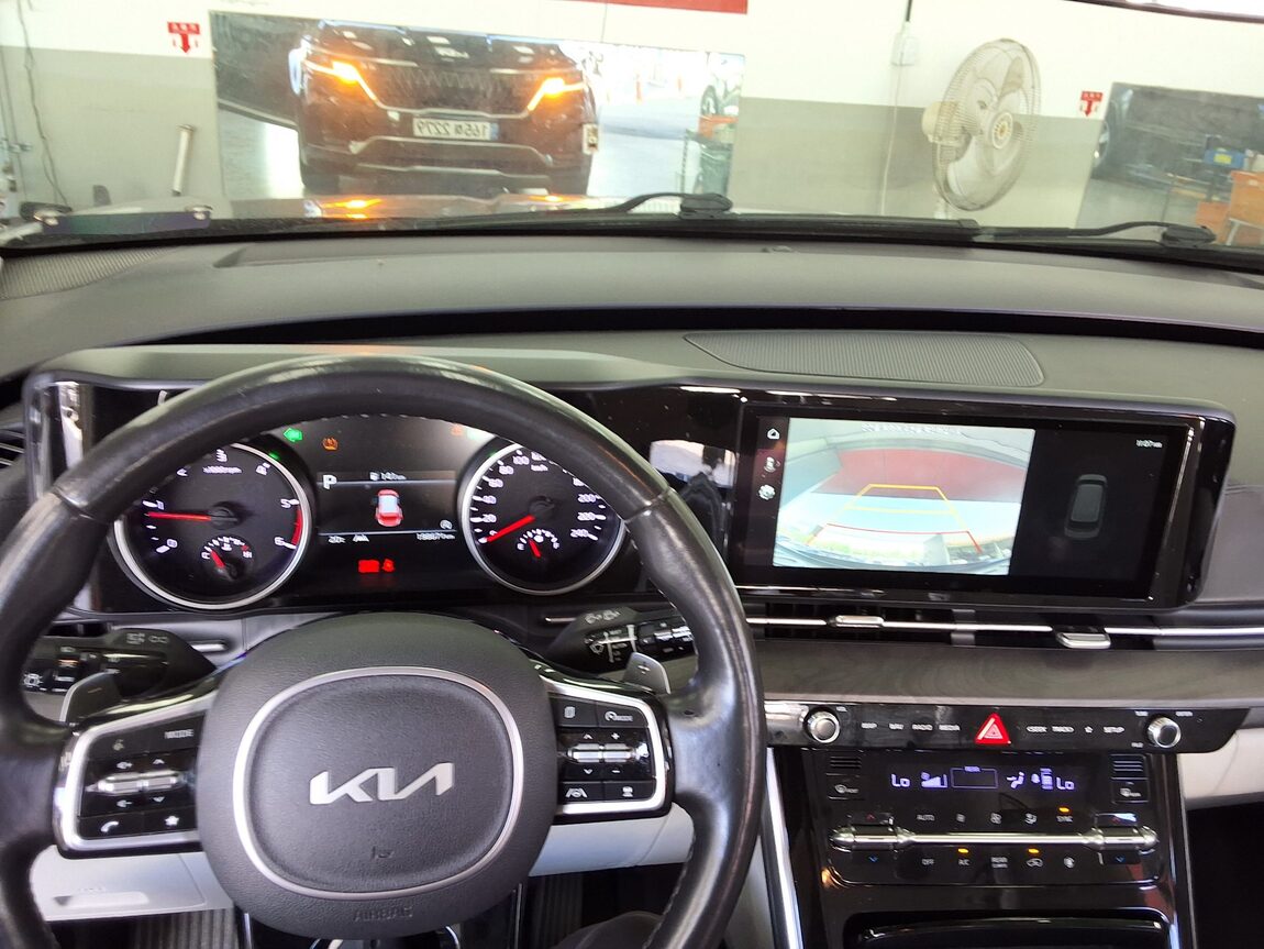 KIA NEW CARNIVAL (KA4) 9-SEATER DIESEL NOBLESSE 2022 - zdjęcie 17