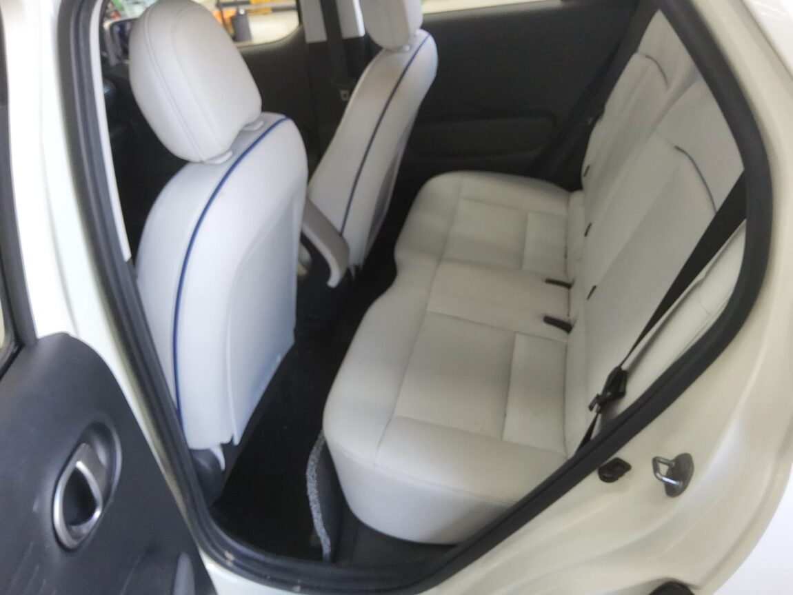 HYUNDAI CASPER GASOLINE 1.0 THE ESSENTIAL 2024 - zdjęcie 12