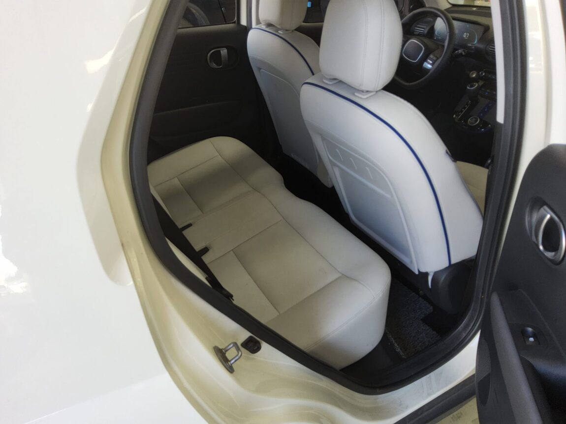 HYUNDAI CASPER GASOLINE 1.0 THE ESSENTIAL 2024 - zdjęcie 13