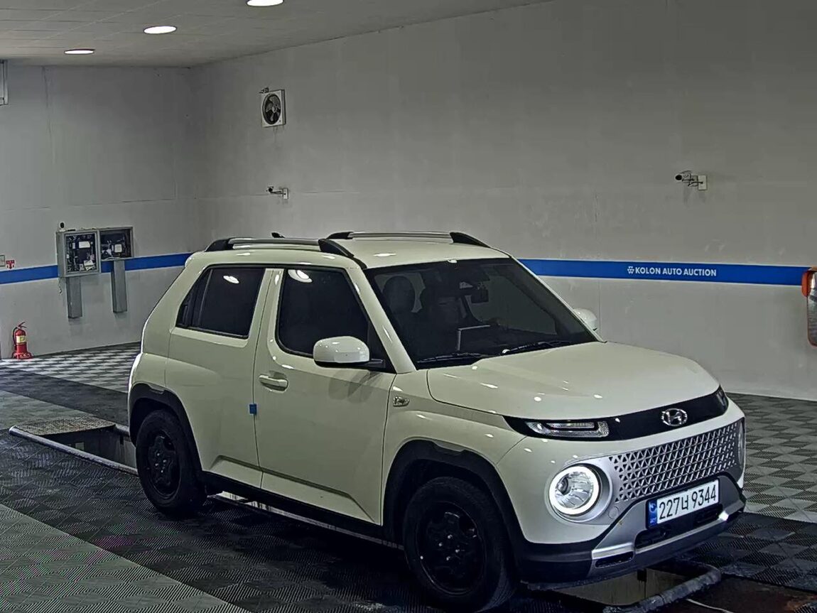 HYUNDAI CASPER GASOLINE 1.0 THE ESSENTIAL 2024 - zdjęcie 3