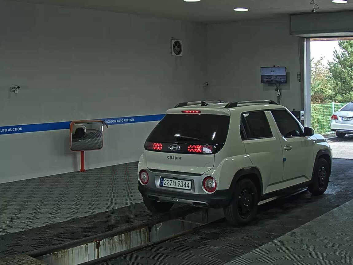 HYUNDAI CASPER GASOLINE 1.0 THE ESSENTIAL 2024 - zdjęcie 5