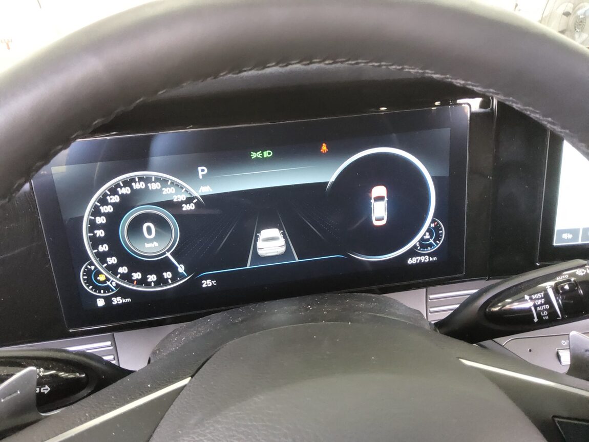HYUNDAI THE NEW GRANDEUR IG GASOLINE 2.5 EXCLUSIVE 2023 - zdjęcie 9