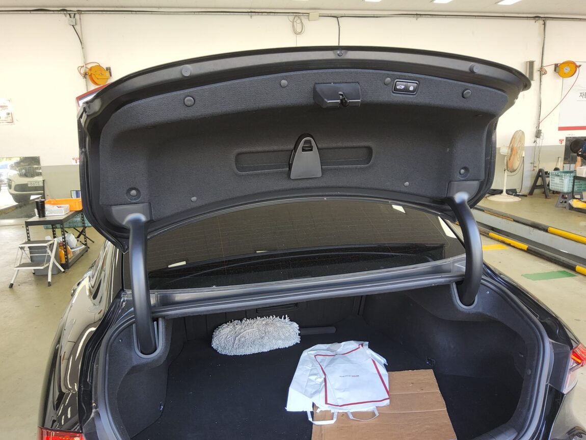 HYUNDAI THE NEW GRANDEUR IG GASOLINE 2.5 EXCLUSIVE 2023 - zdjęcie 15