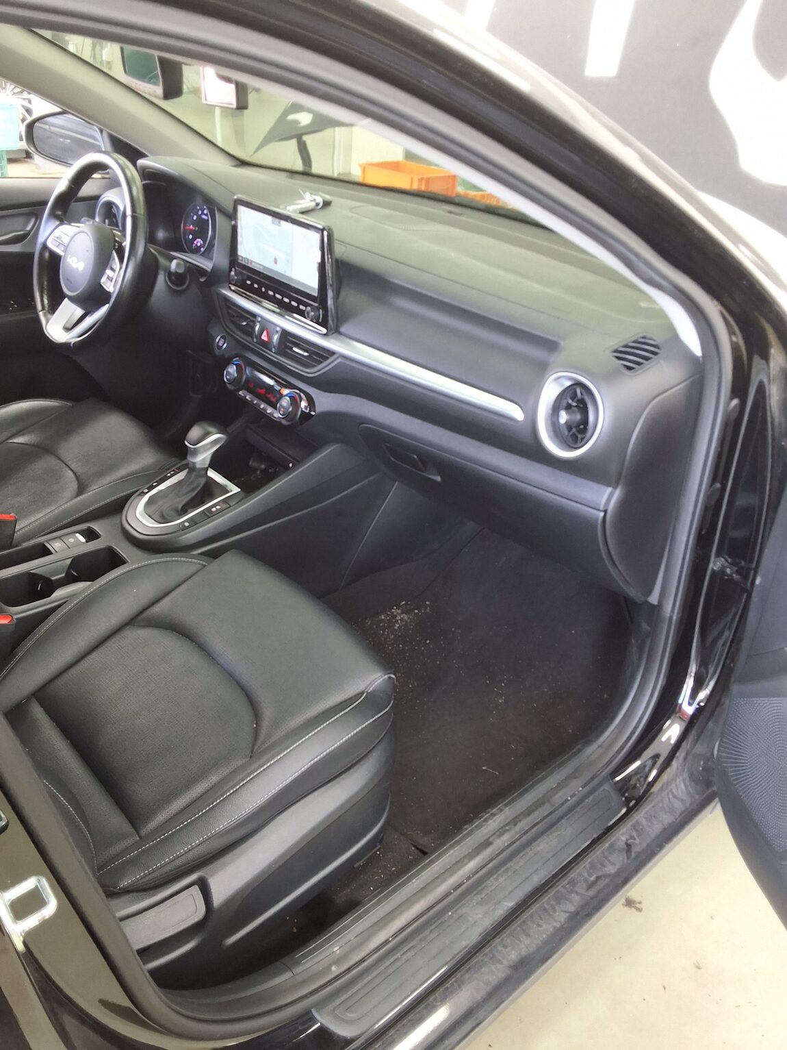 KIA THE NEW K3 1.6 GASOLINE PRESTIGE 2022 - zdjęcie 14