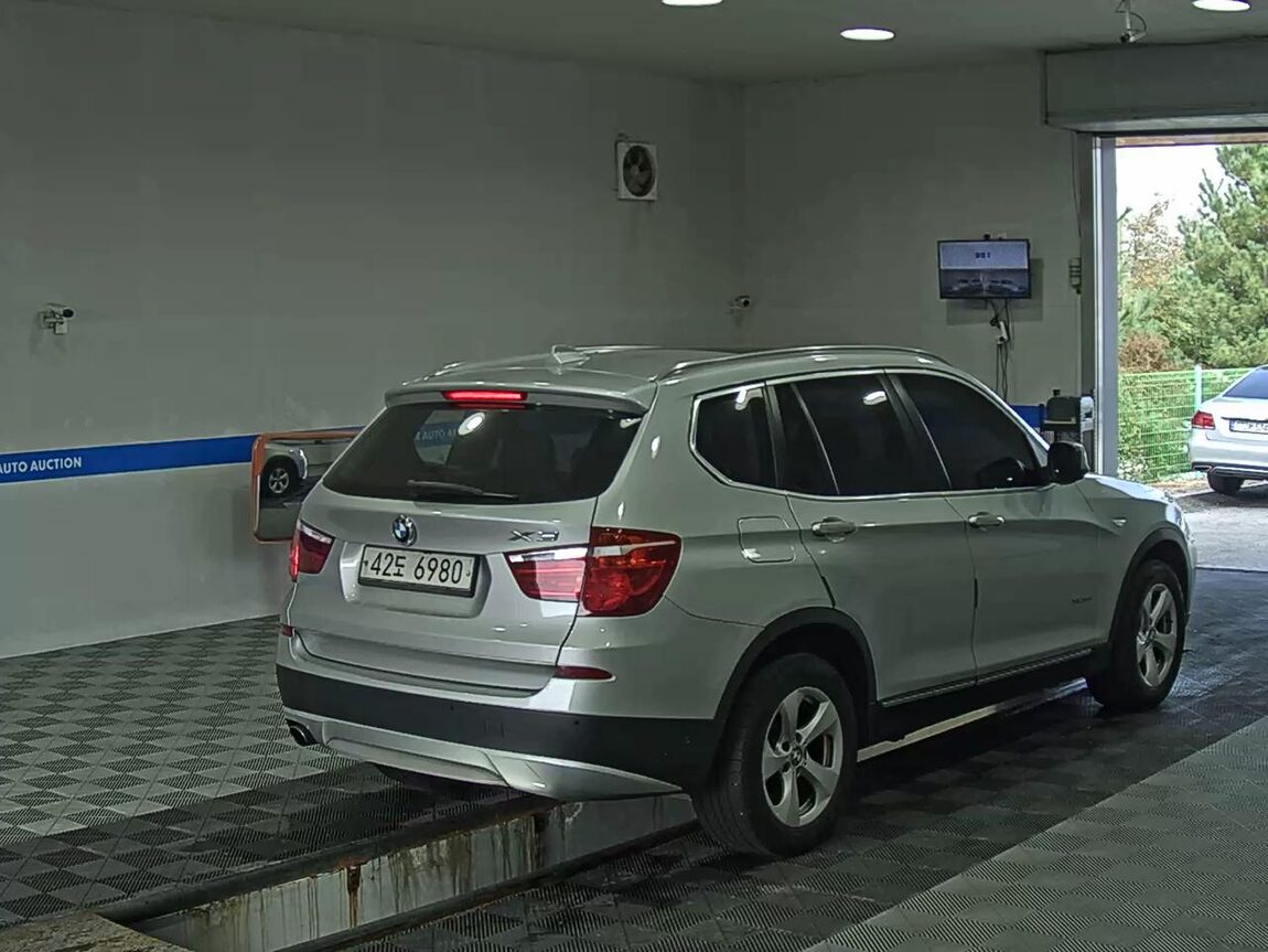 BMW X3 (2ND GEN) 20d xDRIVE HIGH 2014 - zdjęcie 5