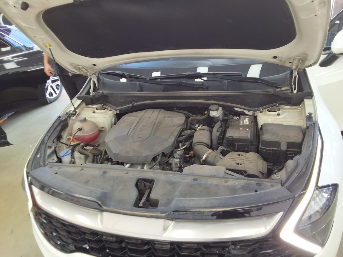 KIA THE ALL NEW SPORTAGE 2.0 DIESEL 2WD NOBLESSE 2022 - zdjęcie 18