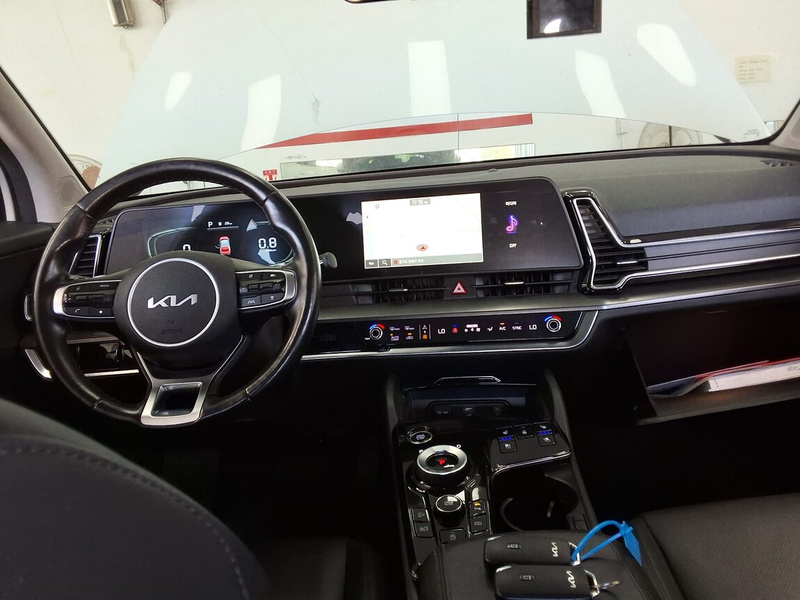 KIA THE ALL NEW SPORTAGE 2.0 DIESEL 2WD NOBLESSE 2022 - zdjęcie 11