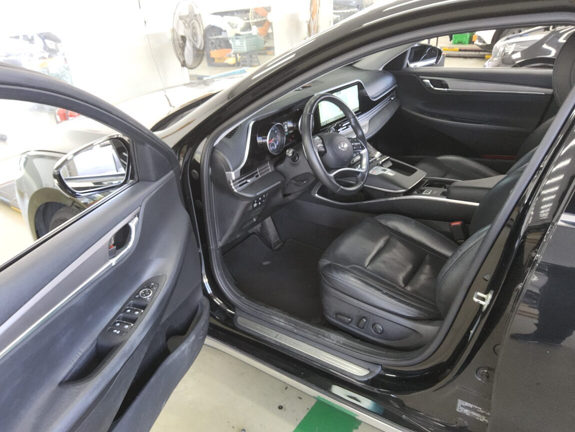 HYUNDAI THE NEW GRANDEUR IG GASOLINE 2.5 PREMIUM 2022 - zdjęcie 10