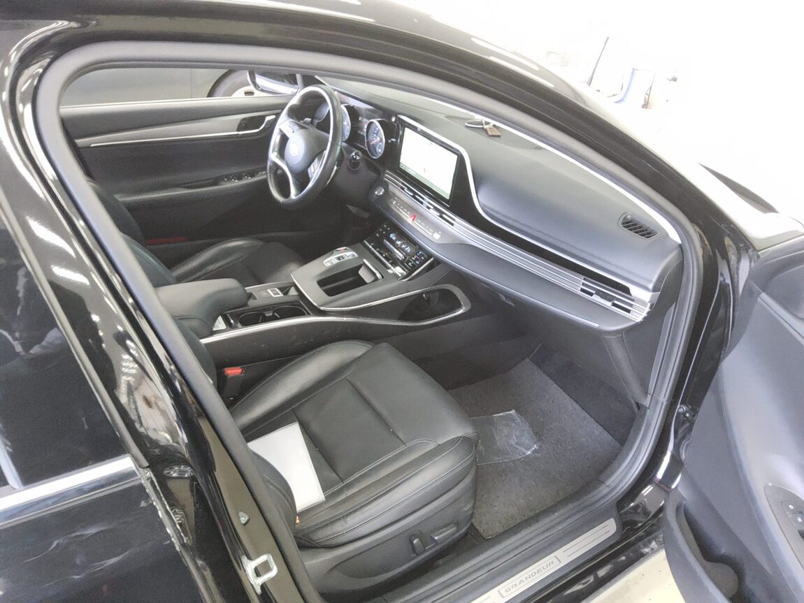 HYUNDAI THE NEW GRANDEUR IG GASOLINE 2.5 PREMIUM 2022 - zdjęcie 14