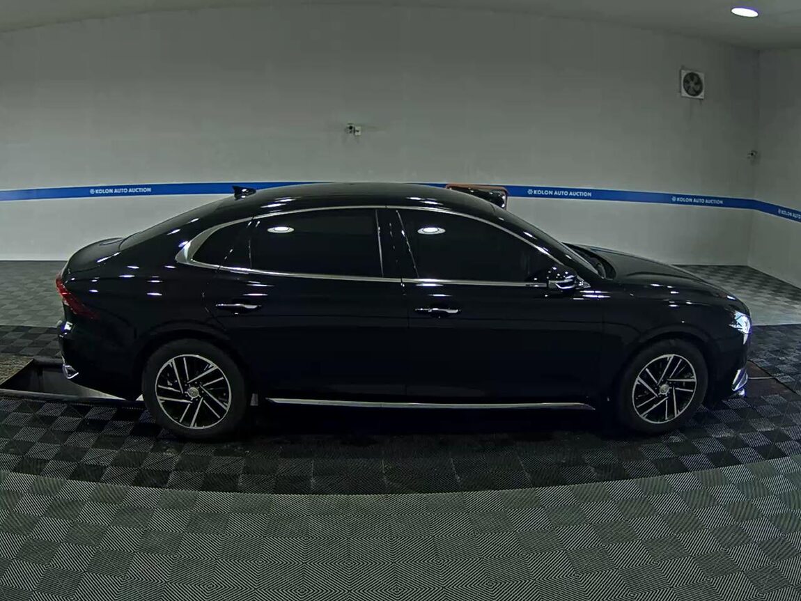HYUNDAI THE NEW GRANDEUR IG GASOLINE 2.5 PREMIUM 2022 - zdjęcie 4