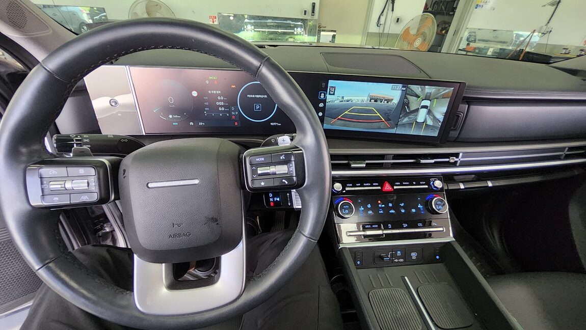 HYUNDAI THE ALL NEW SANTA FE GASOLINE 2.5 2WD PRESTIGE 2024 - zdjęcie 19