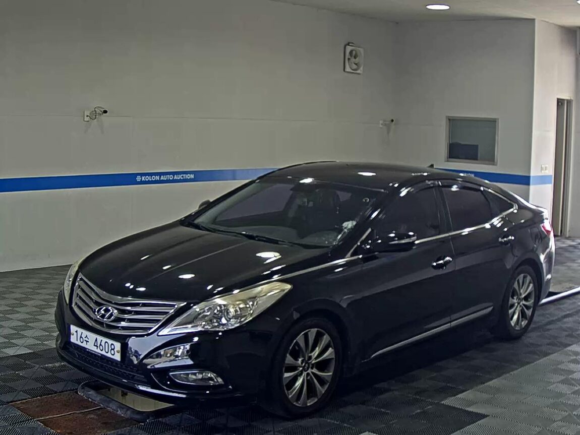 HYUNDAI GRANDEUR HG HG 300 PRIME 2012 - zdjęcie 2