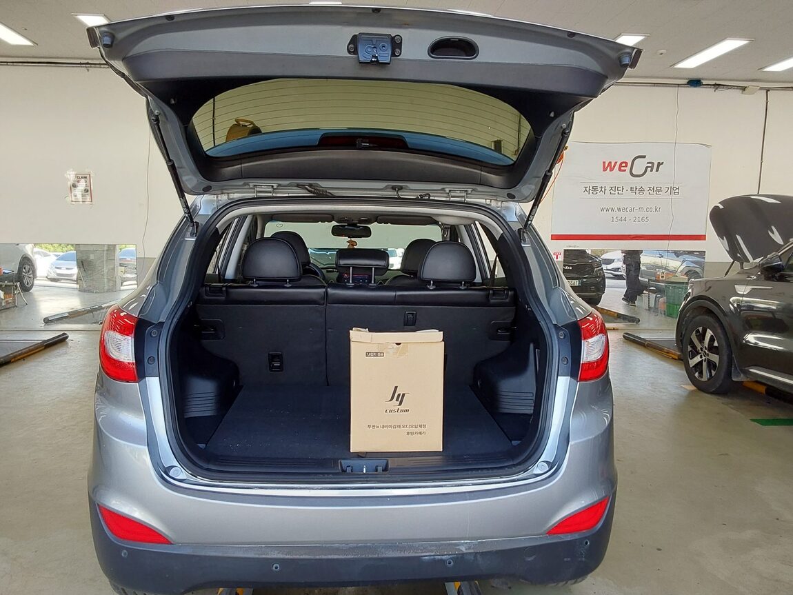 HYUNDAI NEW TUCSON ix DIESEL R2.0 2WD MODERN 2014 - zdjęcie 15