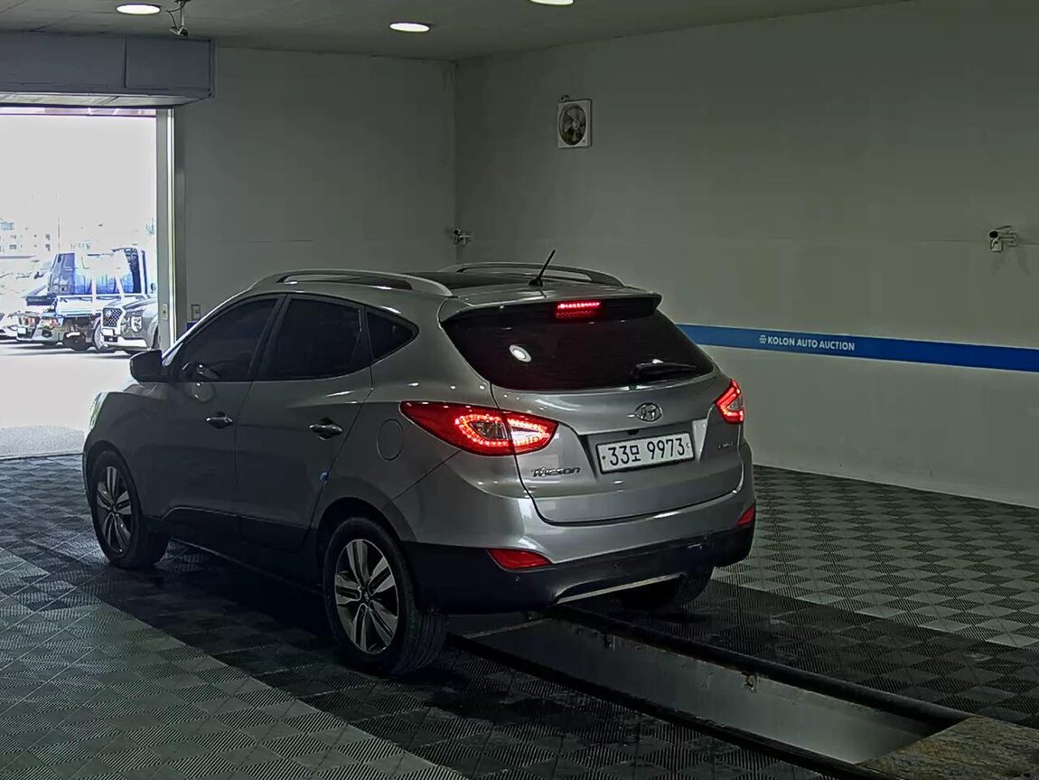HYUNDAI NEW TUCSON ix DIESEL R2.0 2WD MODERN 2014 - zdjęcie 6