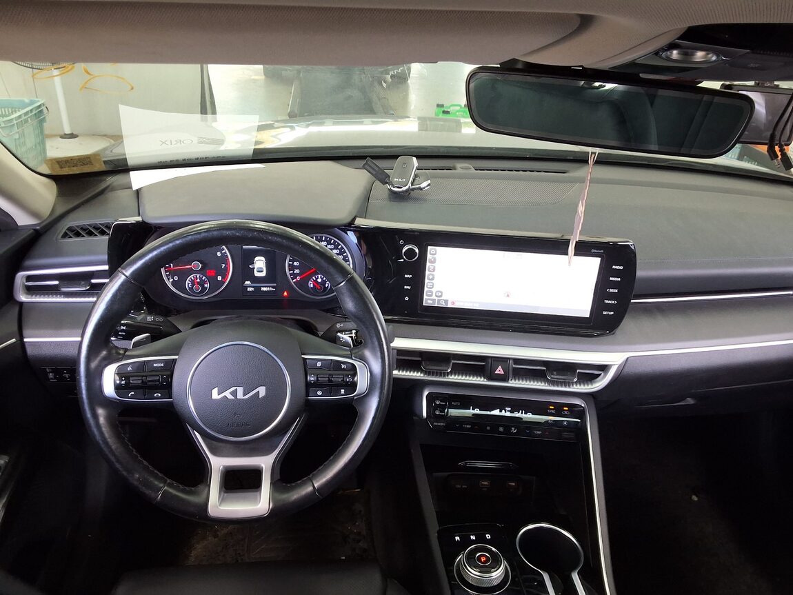 KIA NEW K5 (DL3) 2.0 GASOLINE PRESTIGE 2022 - zdjęcie 14
