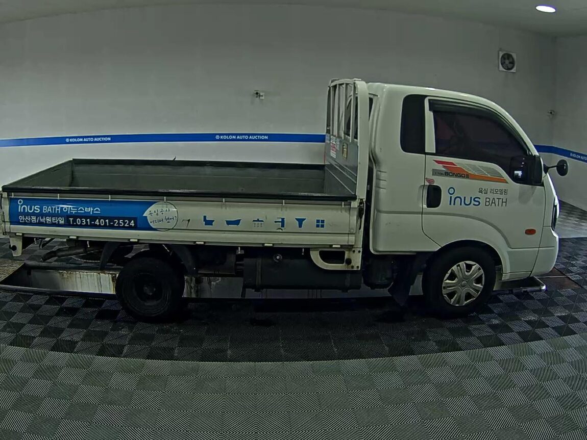 KIA BONGO III CARGO CRDi KING CAB EXTRA LONG WHEELBASE 2017 - zdjęcie 4