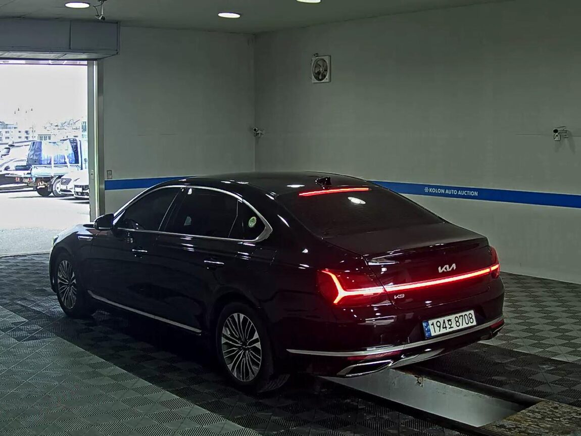 KIA THE NEW K9 (RJ) 3.8 GASOLINE PLATINUM 2022 - zdjęcie 6